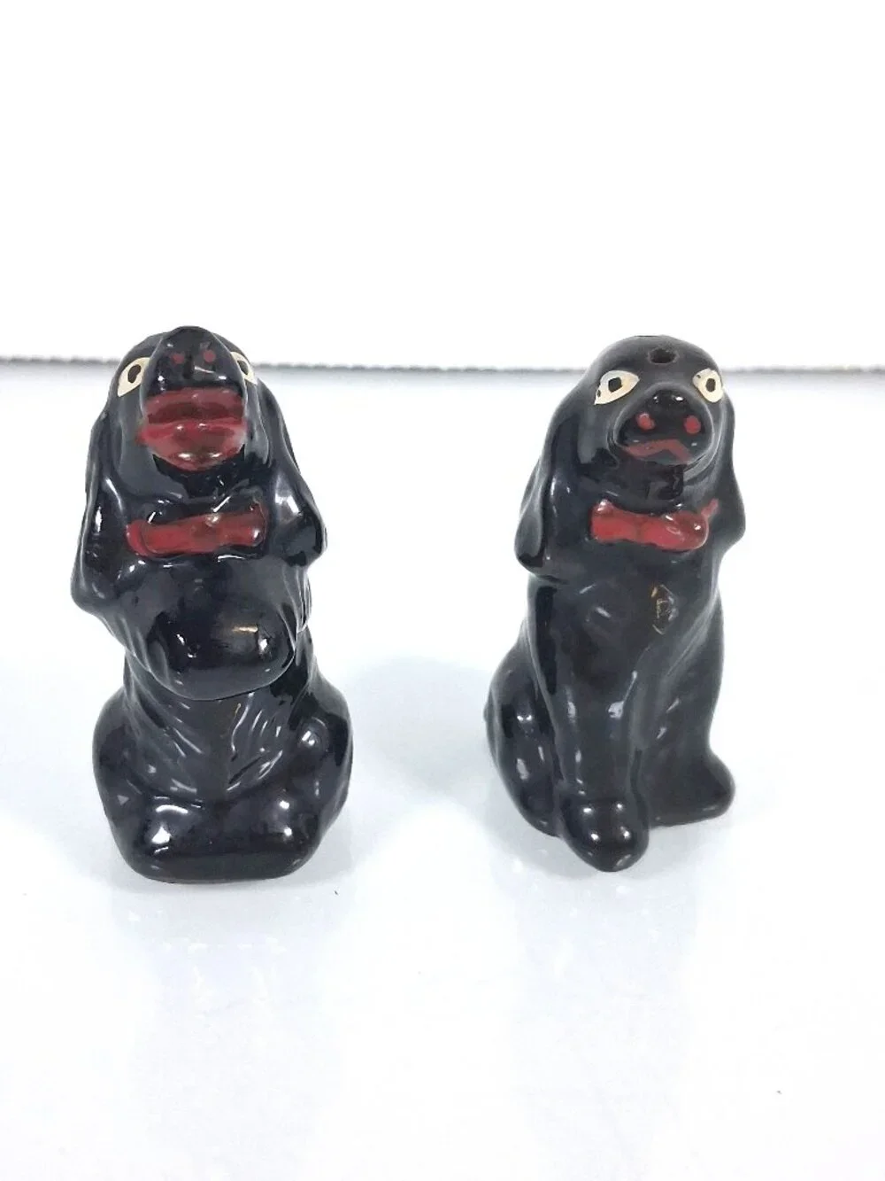 Vintage Black Redware Dog Cocker Salt & Pepper Shakers Japan 1950's